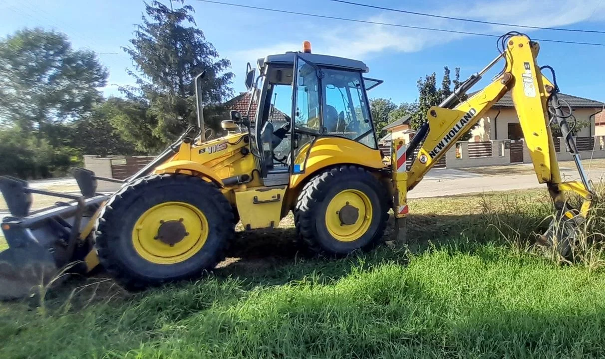 New Holland kompakt rakodó